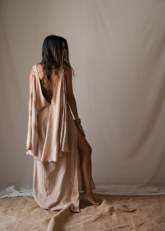 VESTIDO PROFUNDO